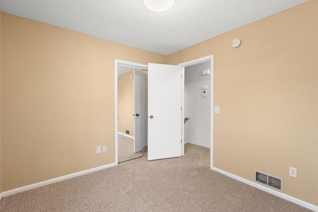 14216 Towers Lane, Eden Prairie, MN 55347