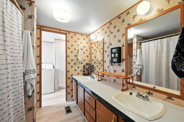 1933 Carter Road, Springtown, TX 76082