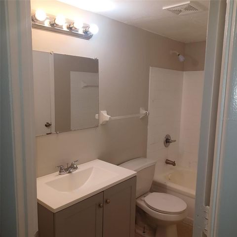 1508 E 127TH AVENUE B, Tampa, FL 33612