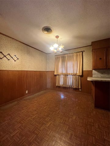 1655 E Fm 120, Denison, TX 75021