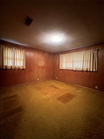 1655 E Fm 120, Denison, TX 75021