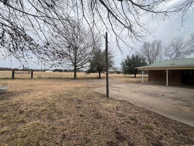 1655 E Fm 120, Denison, TX 75021