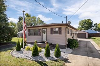 2714 Romig Road, Akron, OH 44320