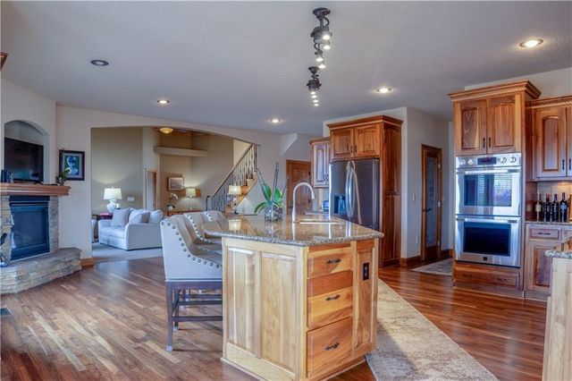 1824 N 700 Road, Baldwin City, KS 66006