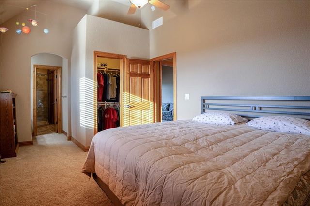 1824 N 700 Road, Baldwin City, KS 66006