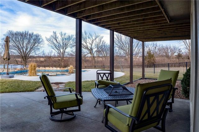 1824 N 700 Road, Baldwin City, KS 66006