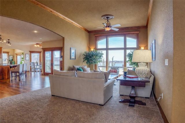 1824 N 700 Road, Baldwin City, KS 66006