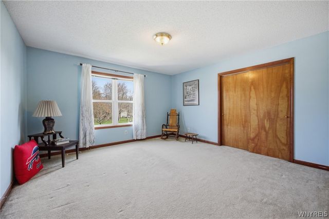 22 Ranch Trail Court, Orchard Park, NY 14127