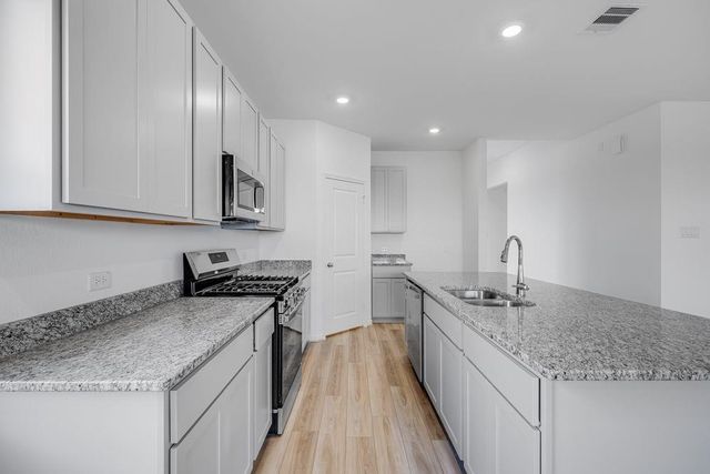 614 Yaupon Holly Drive, Rosenberg, TX 77741