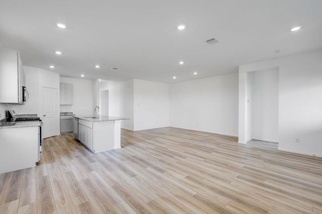 614 Yaupon Holly Drive, Rosenberg, TX 77741