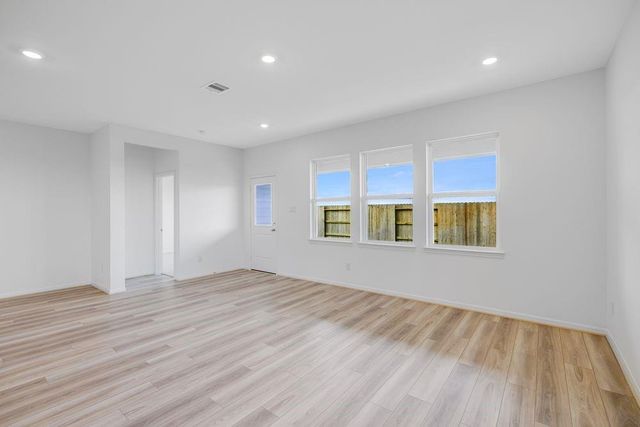 614 Yaupon Holly Drive, Rosenberg, TX 77741