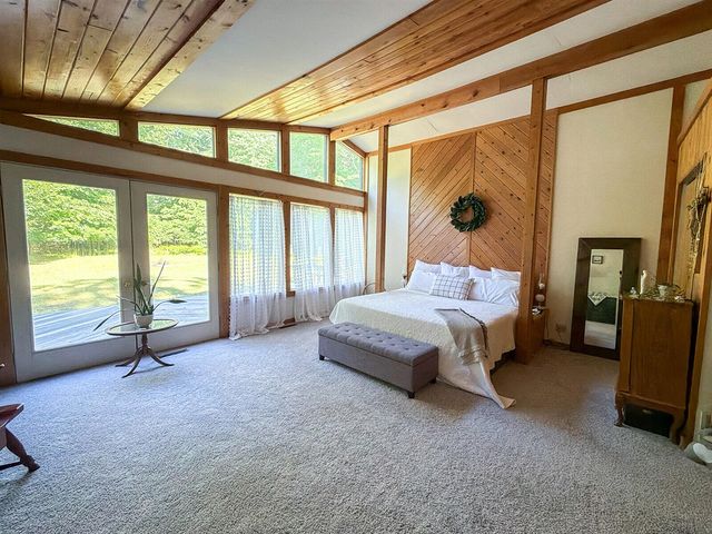 12422 Lubke Road, New Buffalo, MI 49117
