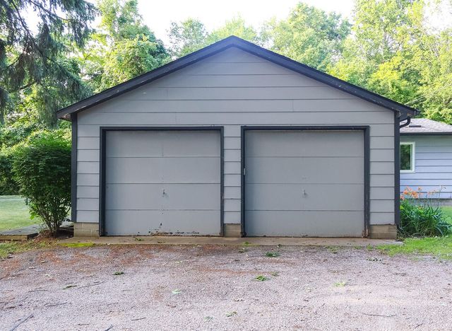 12422 Lubke Road, New Buffalo, MI 49117