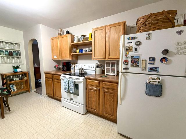 12422 Lubke Road, New Buffalo, MI 49117