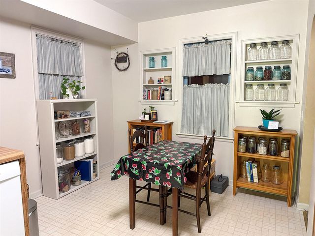 12422 Lubke Road, New Buffalo, MI 49117