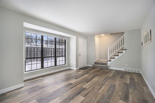 2190 Quail Run Drive, Kalamazoo, MI 49009