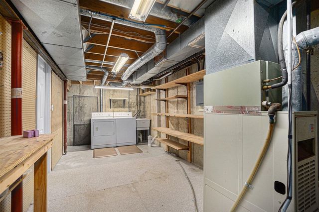 2190 Quail Run Drive, Kalamazoo, MI 49009