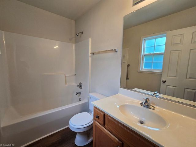 2447 Mid Salem Drive, Winston-salem, NC 27103