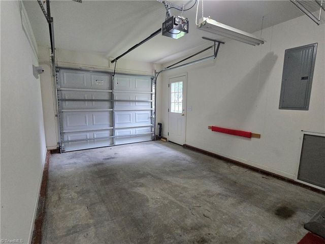 2447 Mid Salem Drive, Winston-salem, NC 27103