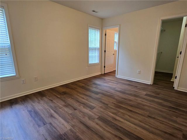 2447 Mid Salem Drive, Winston-salem, NC 27103