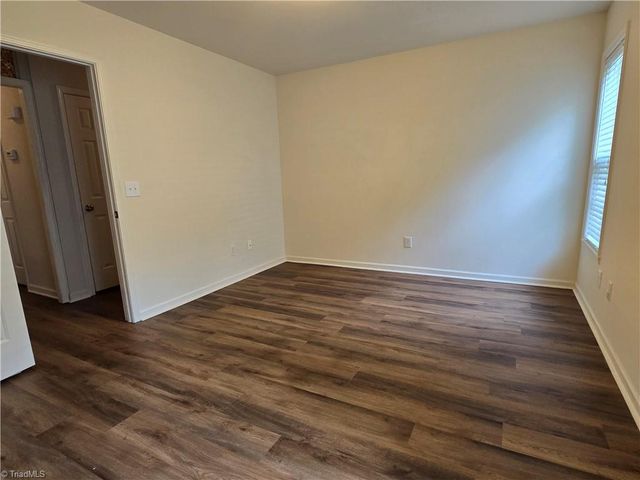 2447 Mid Salem Drive, Winston-salem, NC 27103