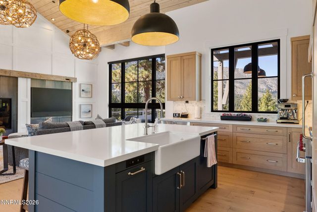 302 Senecas Court, Carson City, NV 89705