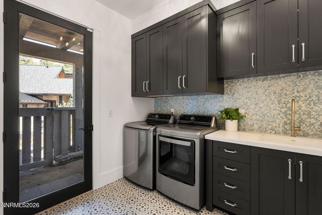 302 Senecas Court, Carson City, NV 89705