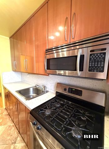 2615 Homecrest Avenue 1B, Brooklyn, NY 11235