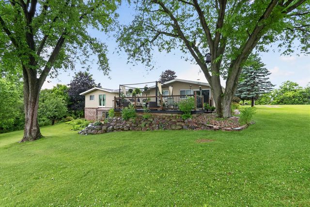 10721 GROVER OAKS, Roscoe, IL 61073
