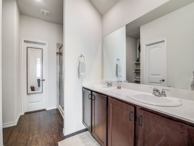 634 Jamestown Lane, Fate, TX 75189