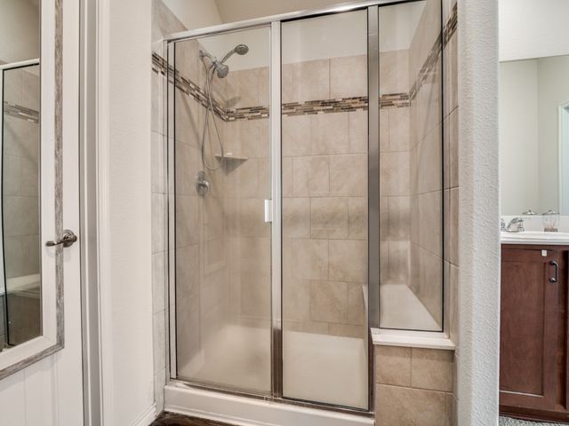 634 Jamestown Lane, Fate, TX 75189