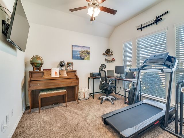 634 Jamestown Lane, Fate, TX 75189