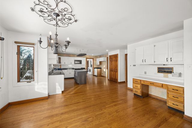 14301 Wooded Path Lane, Orland Park, IL 60462