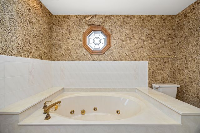 14301 Wooded Path Lane, Orland Park, IL 60462