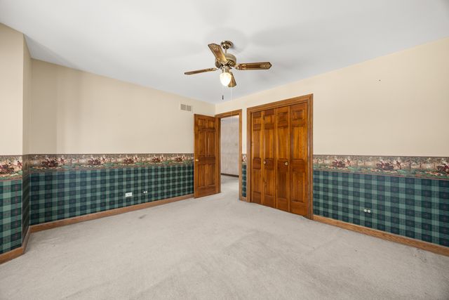 14301 Wooded Path Lane, Orland Park, IL 60462