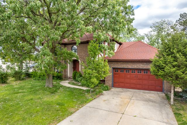 14301 Wooded Path Lane, Orland Park, IL 60462