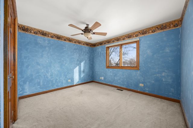 14301 Wooded Path Lane, Orland Park, IL 60462