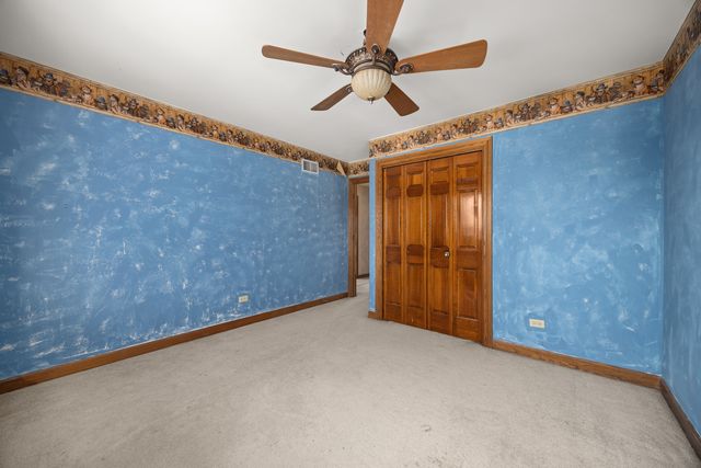 14301 Wooded Path Lane, Orland Park, IL 60462