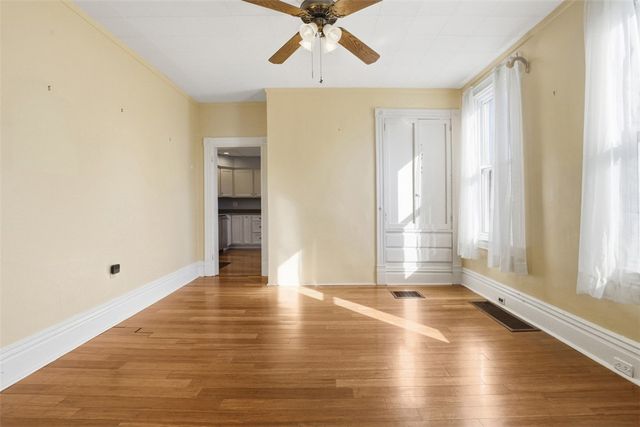 1102 Tweed Street, Sheraden, PA 15204
