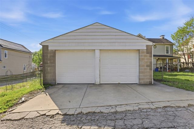 1102 Tweed Street, Sheraden, PA 15204