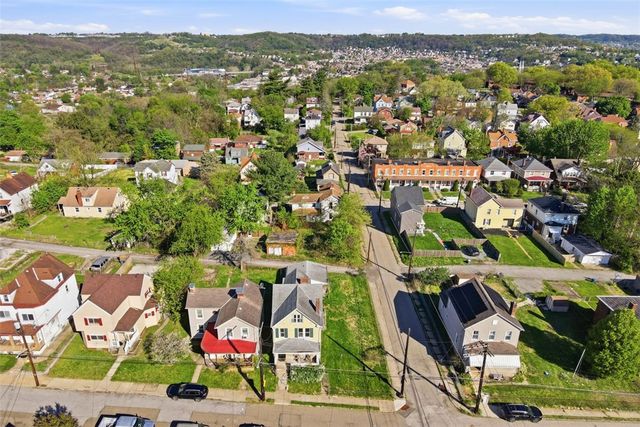 1102 Tweed Street, Sheraden, PA 15204