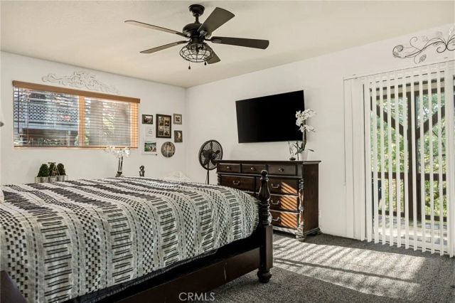 30701 Knoll View, Running Springs, CA 92382