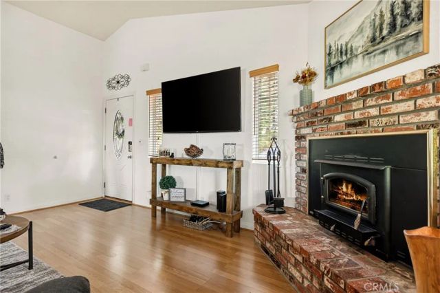 30701 Knoll View, Running Springs, CA 92382