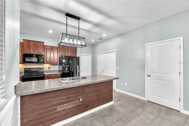 10537 LAKE MONTAUK DRIVE, Riverview, FL 33578