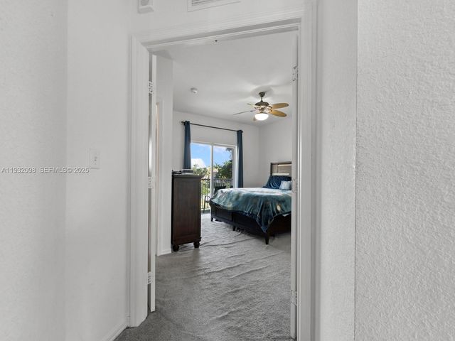 2467 SE 19th St, Homestead, FL 33035