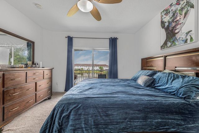 2467 SE 19th St, Homestead, FL 33035