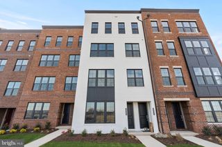 22395 CLAUDE MOORE DR, Ashburn, VA 20148