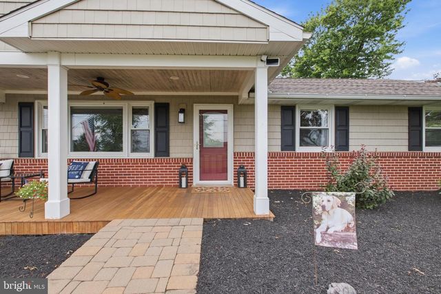 1595 OLD SKIPPACK RD, Harleysville, PA 19438