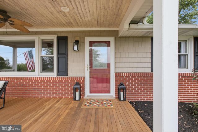 1595 OLD SKIPPACK RD, Harleysville, PA 19438