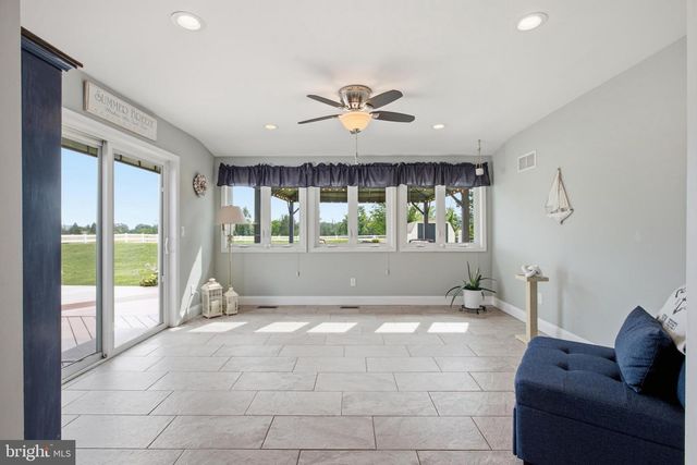 1595 OLD SKIPPACK RD, Harleysville, PA 19438